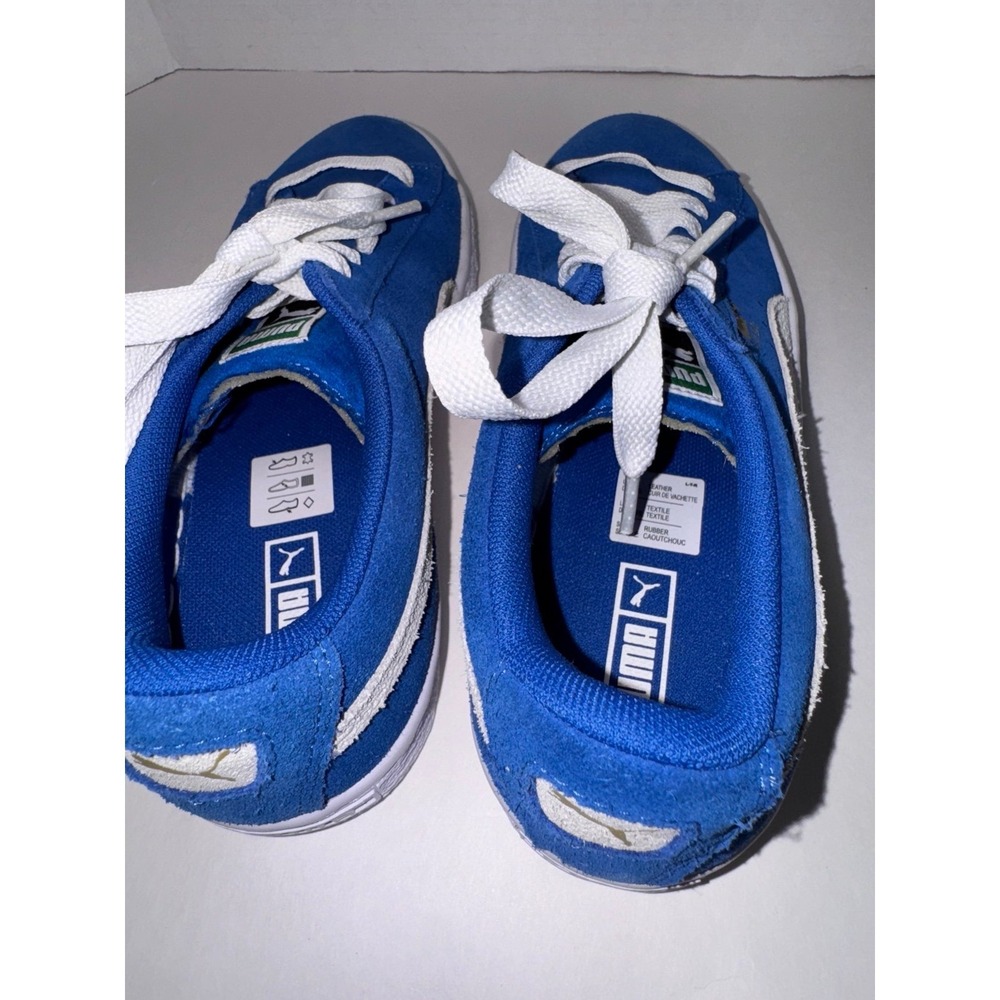 Puma Boys Suede Blue & White Sneakers - Size 5.5C Like New - Picture 7 of 10